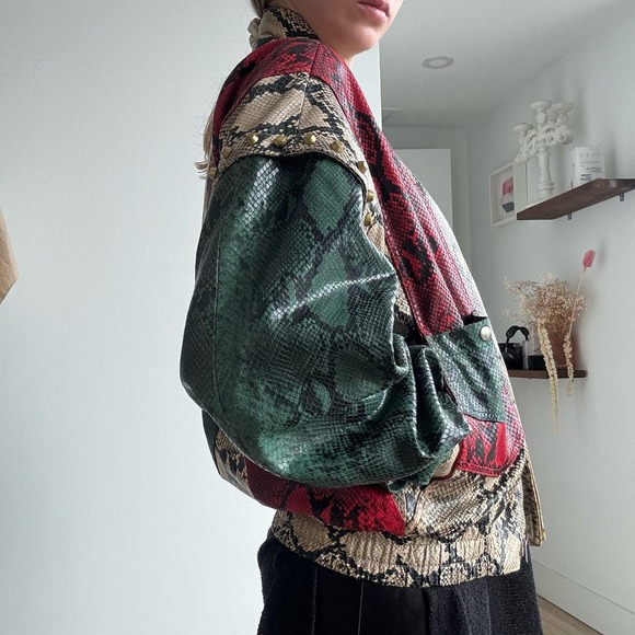 Gucci Snakeprint Python Tricolor Convertible Designer Jacket/ Vest - Picture 4 of 15
